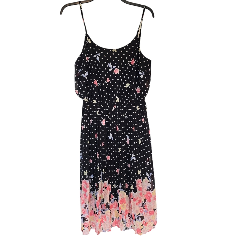 3/$15 Elle Floral And Polka Dot Dress Size Large